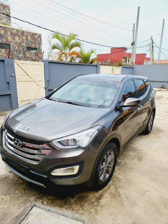 mise-en-vente-dune-hyundai-santa-fe-zz-big-4